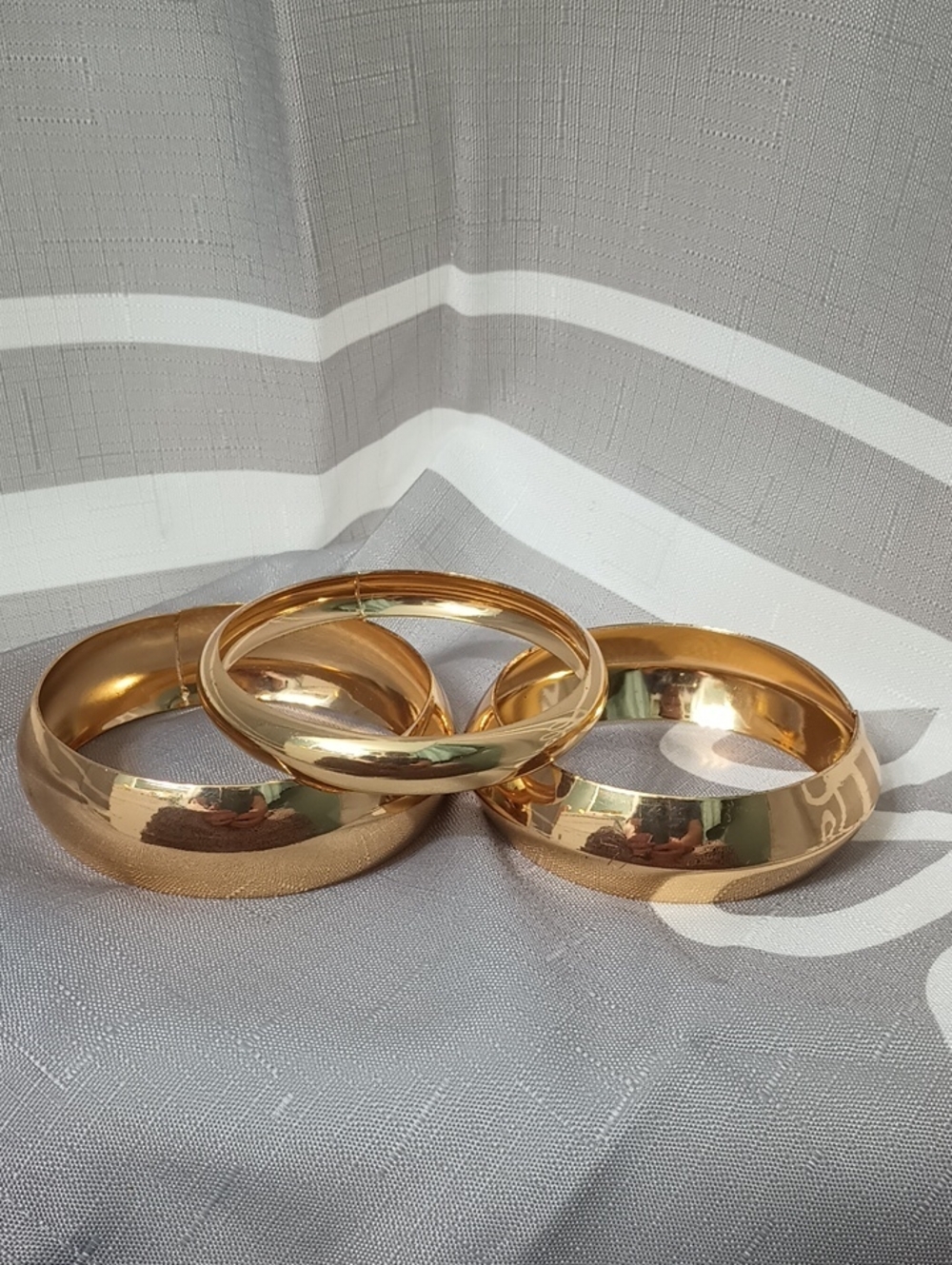 #. Lot Of 3 Bangel Bracelets.